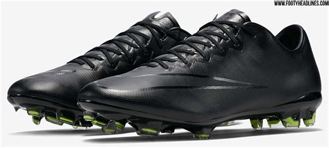 nike mercurial vapor blackout.